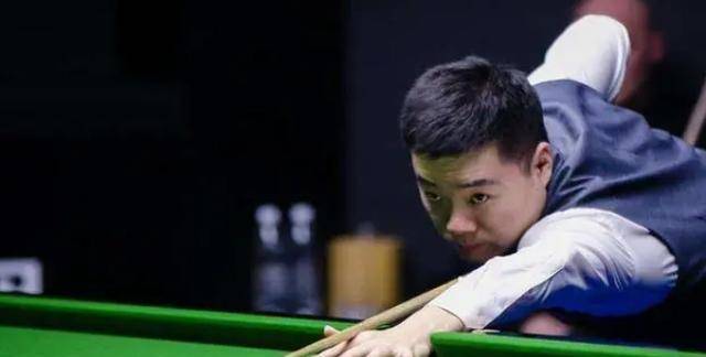 詹姆斯虽然 詹姆斯虽然