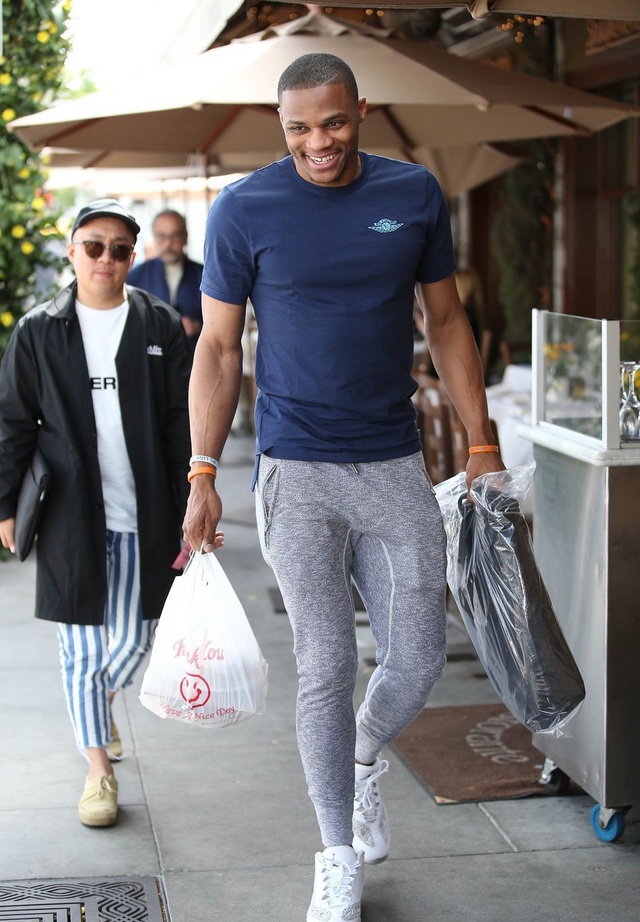 手M则通过 手M则通过